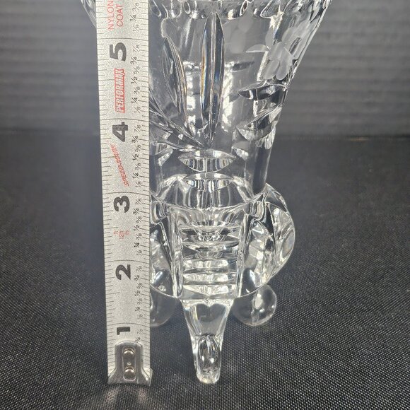 Small 3 Footed Crystal Floral Etched Posy Vase Mid Century Glass Elegant Home - Picture 7 of 11